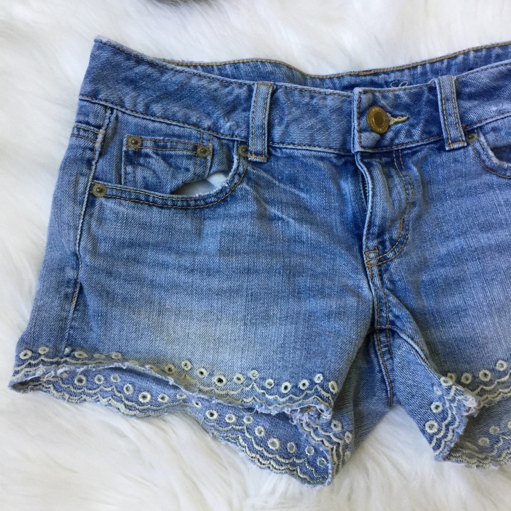 Short - Picture 2 of 3